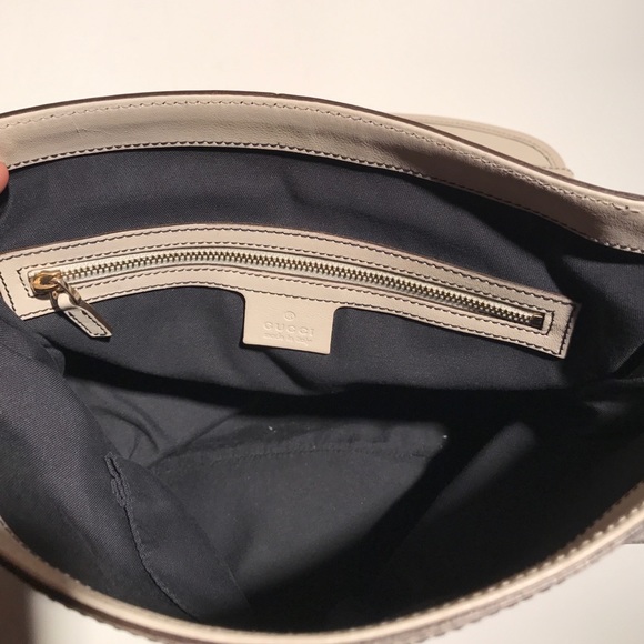 AUTHENTIC Gucci Hertiage Canvas Web Stripe Bag - Picture 5 of 8