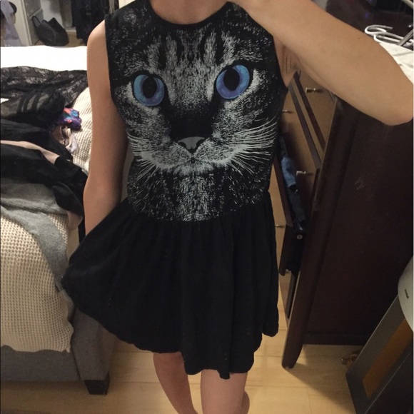 kitty dress - Picture 1 of 2