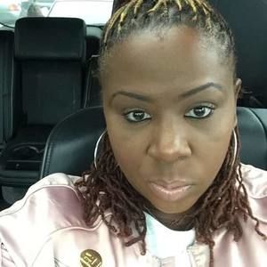 Meet your Posher, Karima