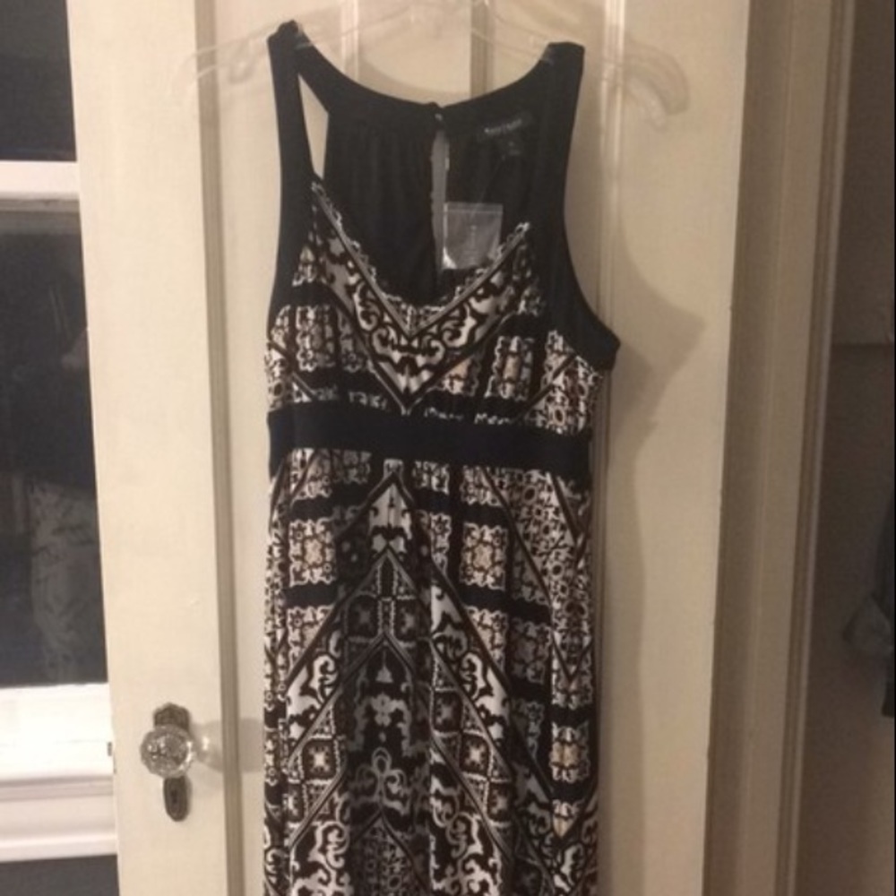 Black and white patterned maxi dress