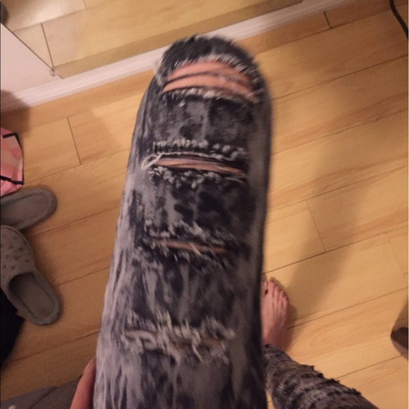 leggings - Picture 2 of 3