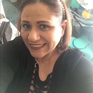 Meet your Posher, Sandra