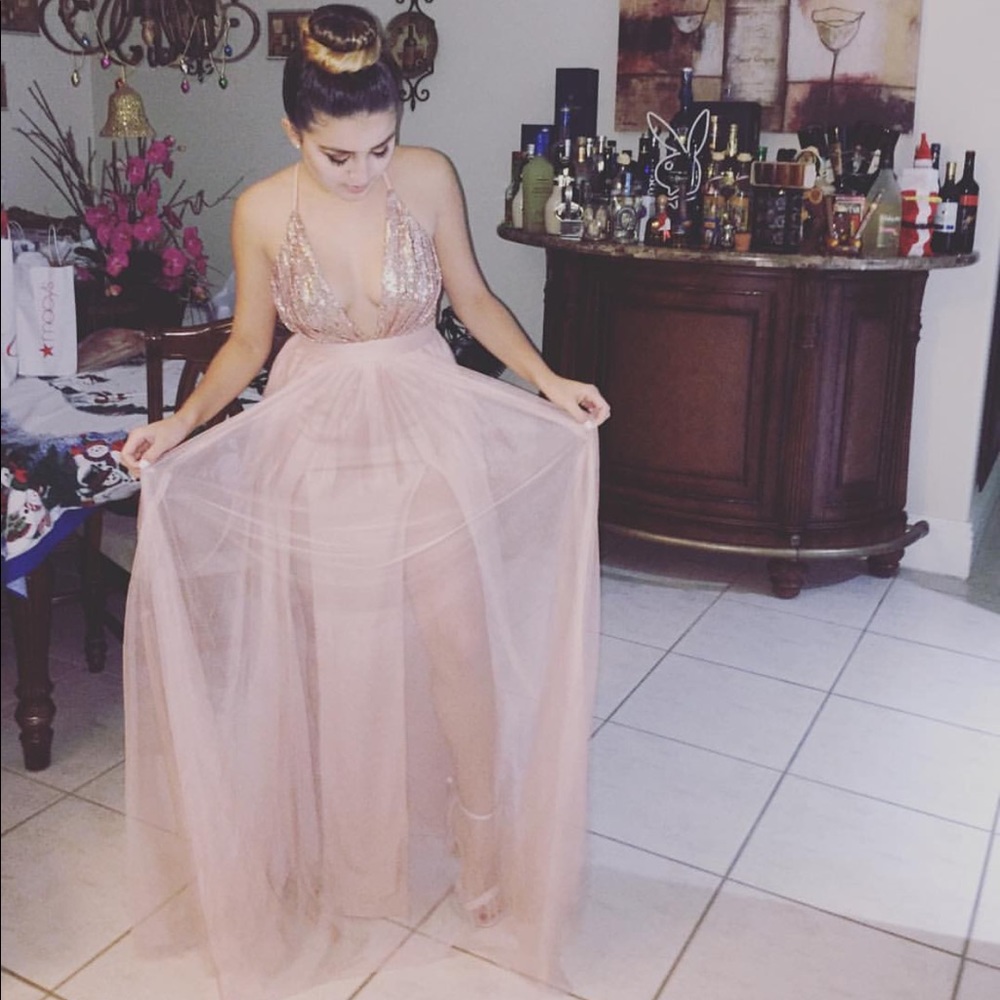 Prom/ Wedding/ Night Out dress