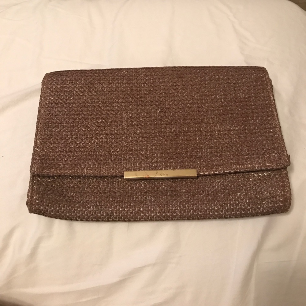 👛Vintage H&M Woven Clutch