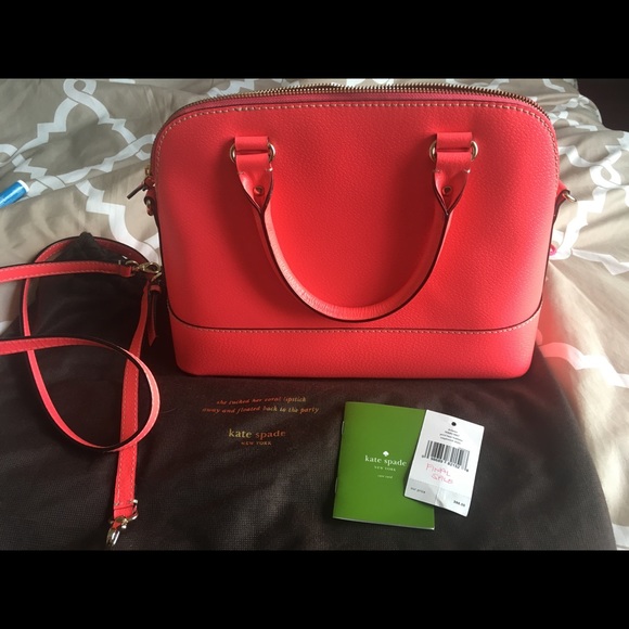 π Kate Spade Bagππβ οΈ - Picture 3 of 6