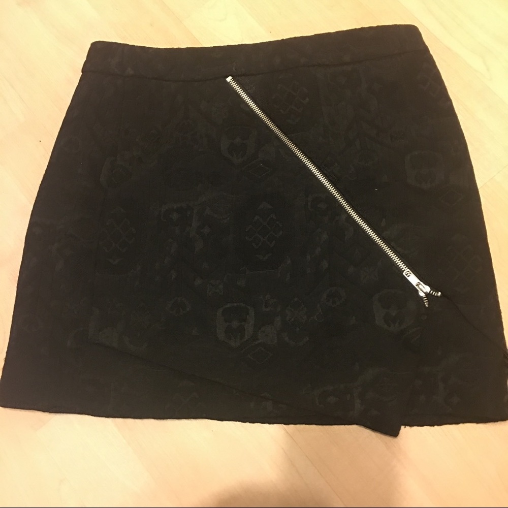 Forever21 Black Mini Skirt With Zipper