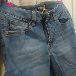 Lightwash Cabi Skinny Ankle Jean