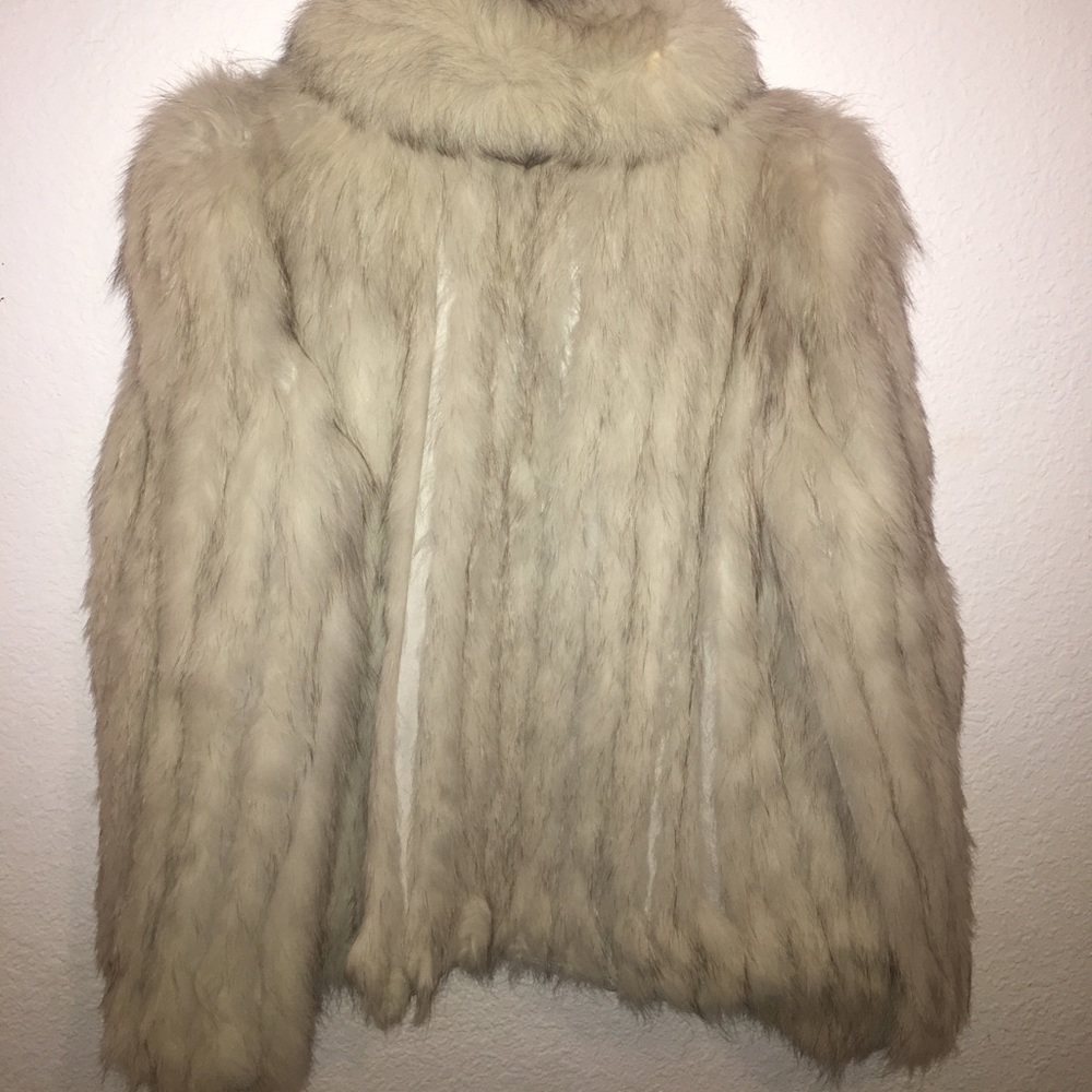 Saga Fox Fur Coat - Picture 2 of 6