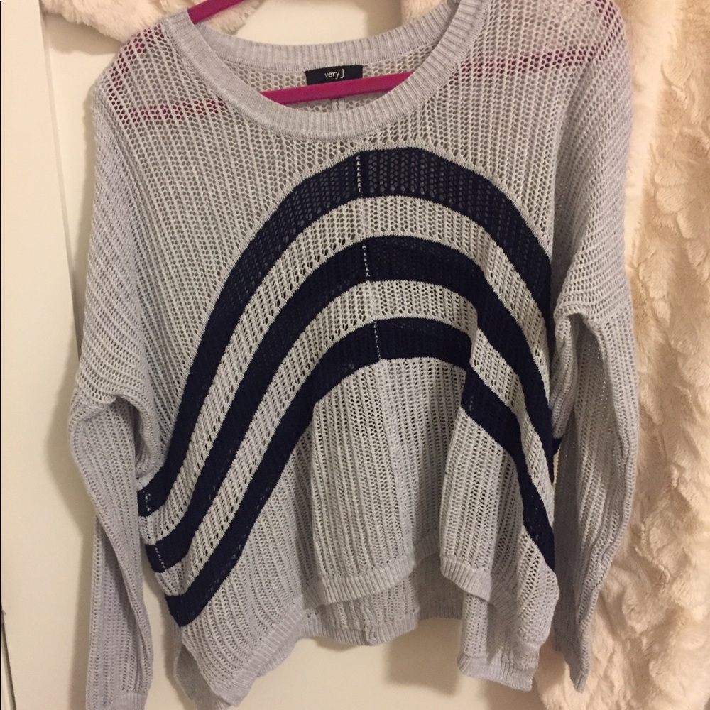 Lightweight pullover sweater
