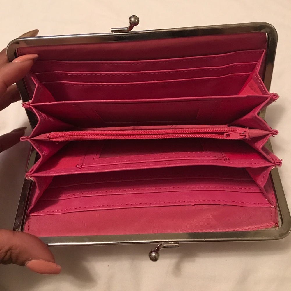 👛Pink Clutch - Picture 3 of 4