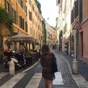 Meet your Posher, Sara
