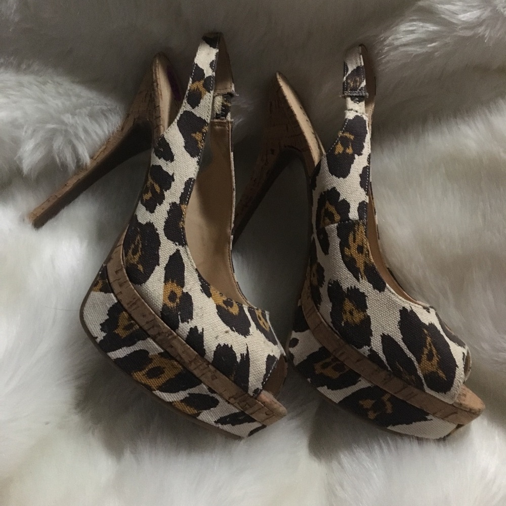 Adorable Cheetah Print Heels
