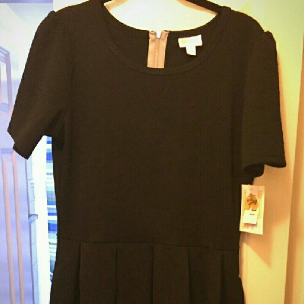 BNWT LULARUE UNICORN AMELIA!!! SOLID BLACK!!
