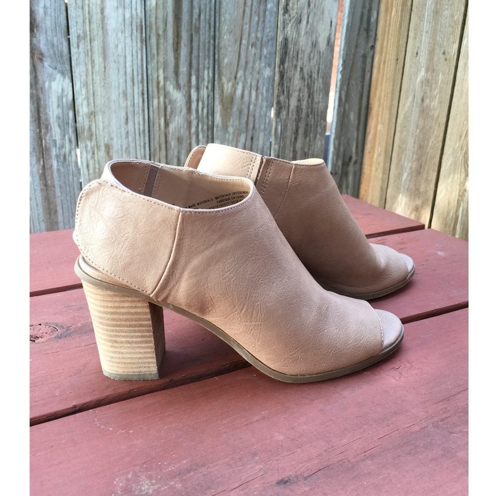🌻Open Toe Block Heel Sandals🌻