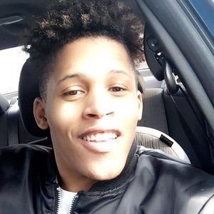 Meet your Posher, Howie