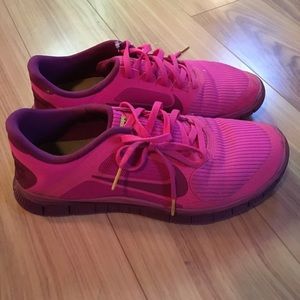 Nike Livestrong running shoes