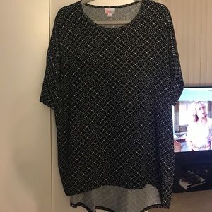 Lularoe Irma top