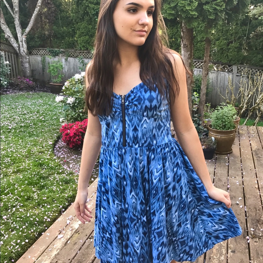 BLUE DRESS
