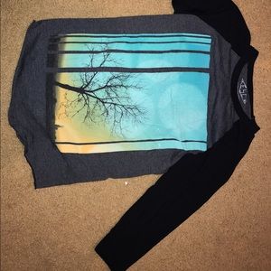 Graphic baseball tee
