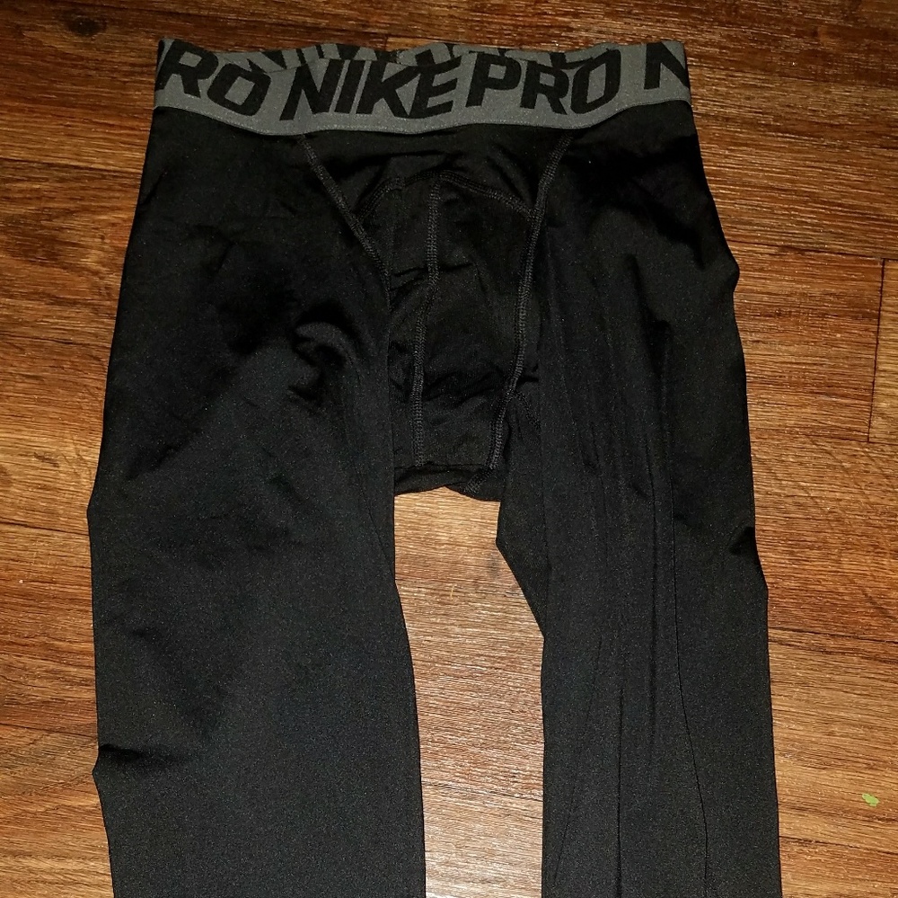 Medium Nike pro compression pants