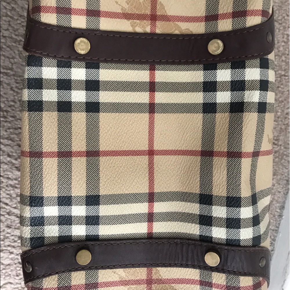 ❌❌❌SOLD❌❌❌ Authentic Burberry Handbag - Picture 8 of 8