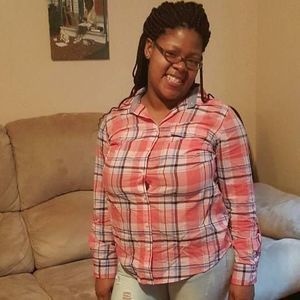 Meet your Posher, Ta juana