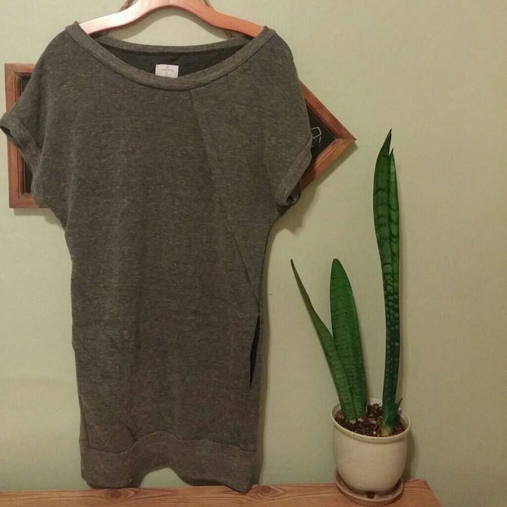 Grey smock dress w pockets