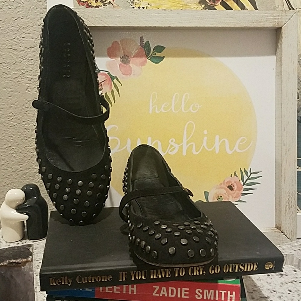 **sold * AUTH Barneys NY stud leather flats