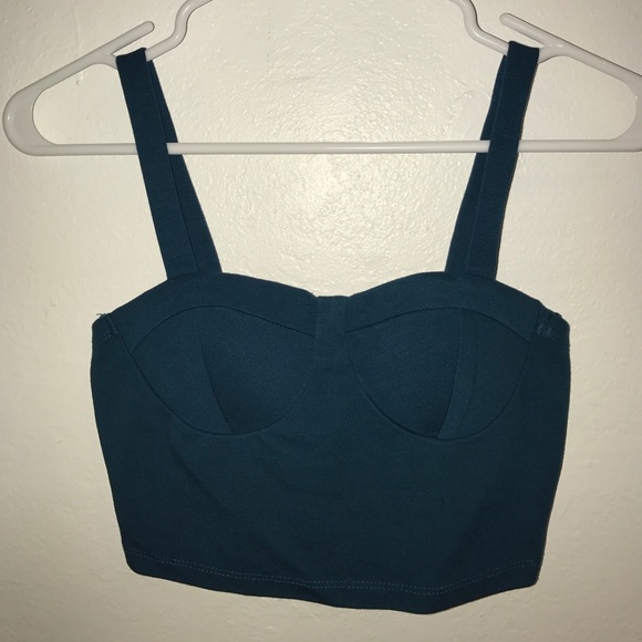 Cute blue crop top - Picture 1 of 2