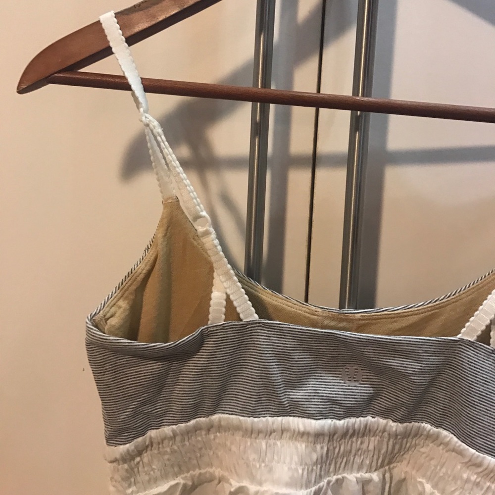 Lululemon tank