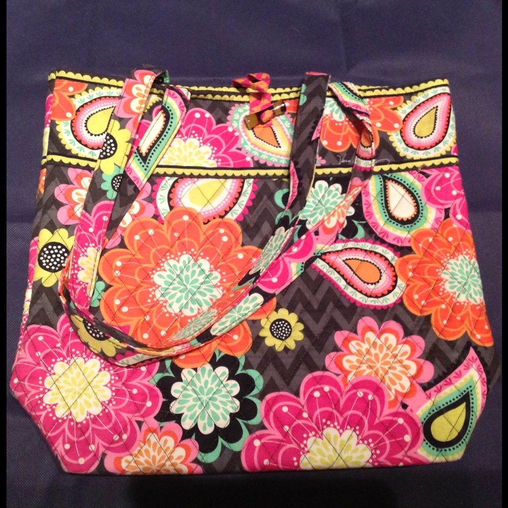 Vera Bradley tote