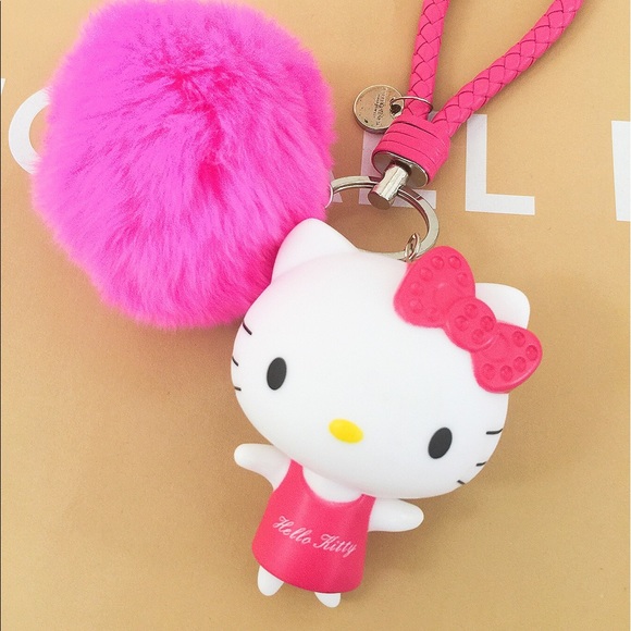 Hello kitty cute large Pom Pom keychain - Picture 3 of 3