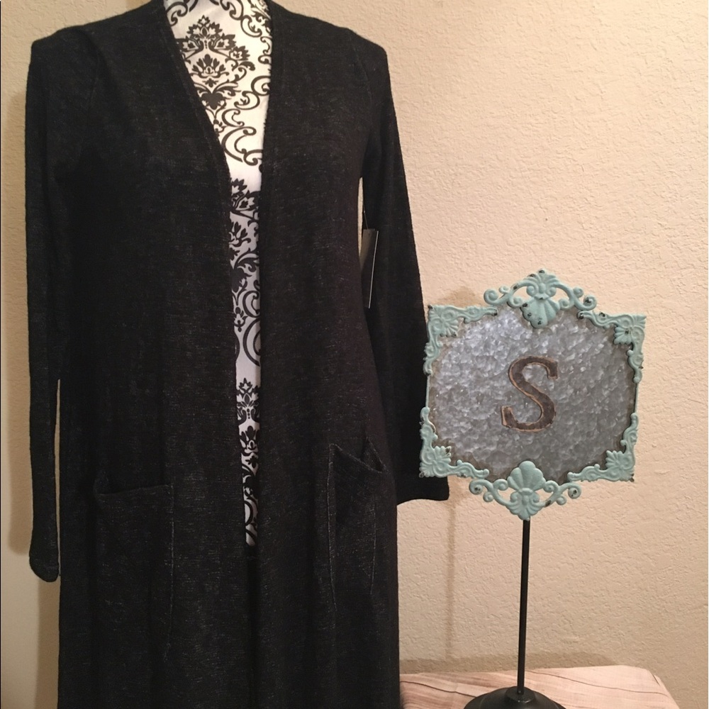 NWT small black sarah lularoe