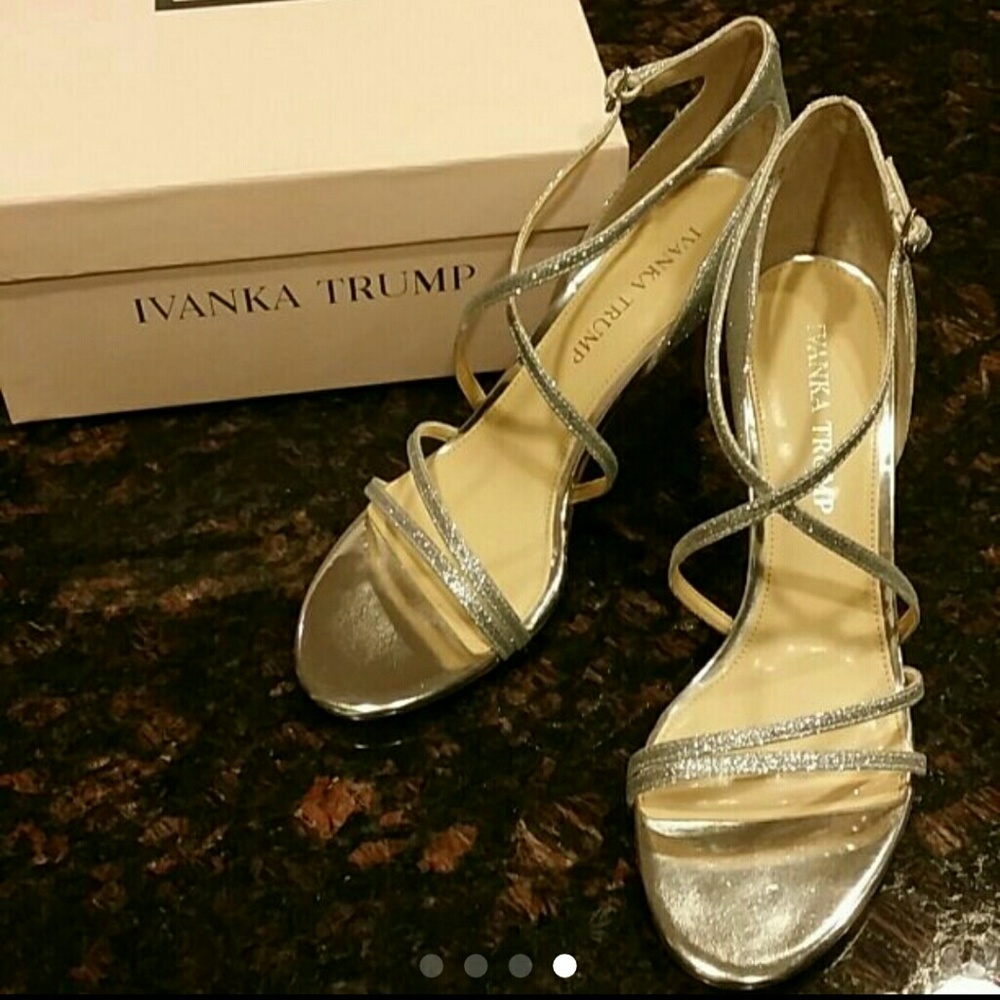 Sandal