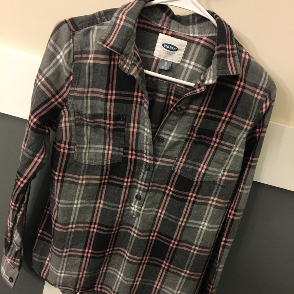 Old navy flannel half button top size XS