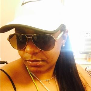 Meet your Posher, Barbara