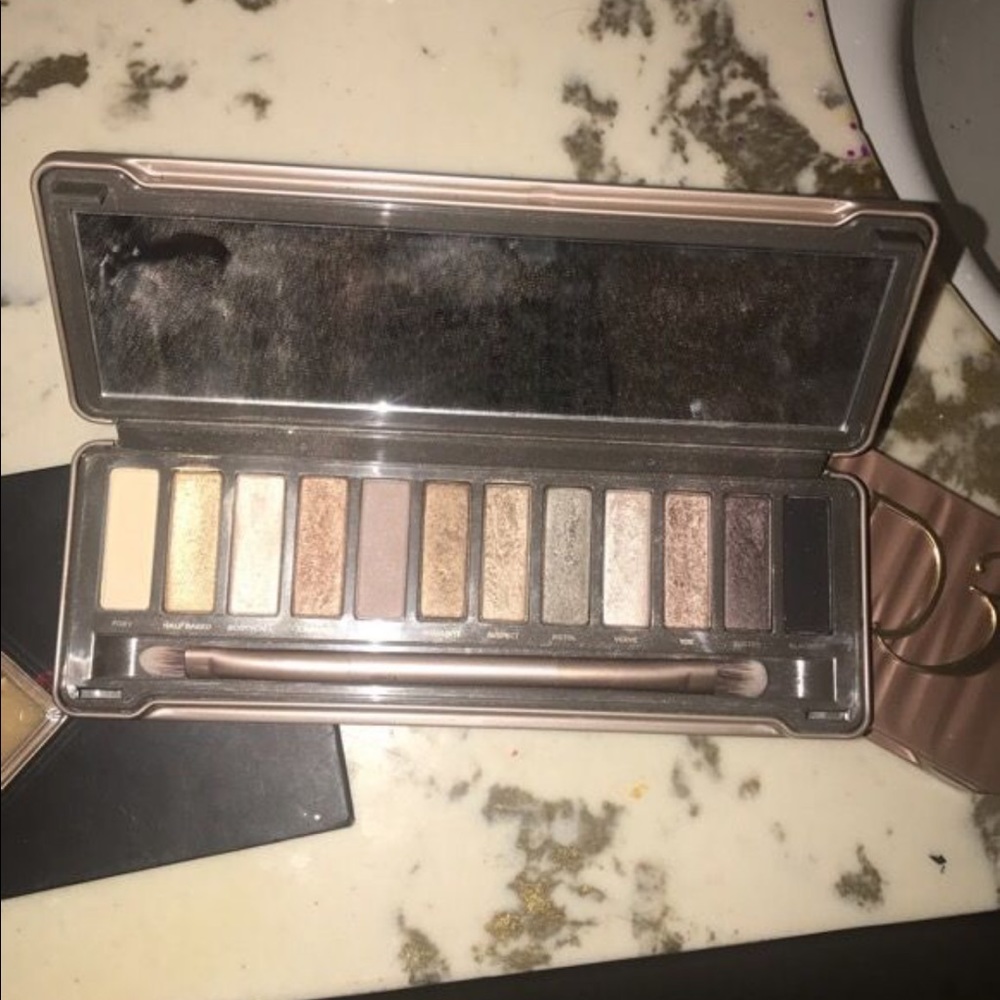 Naked palette 2