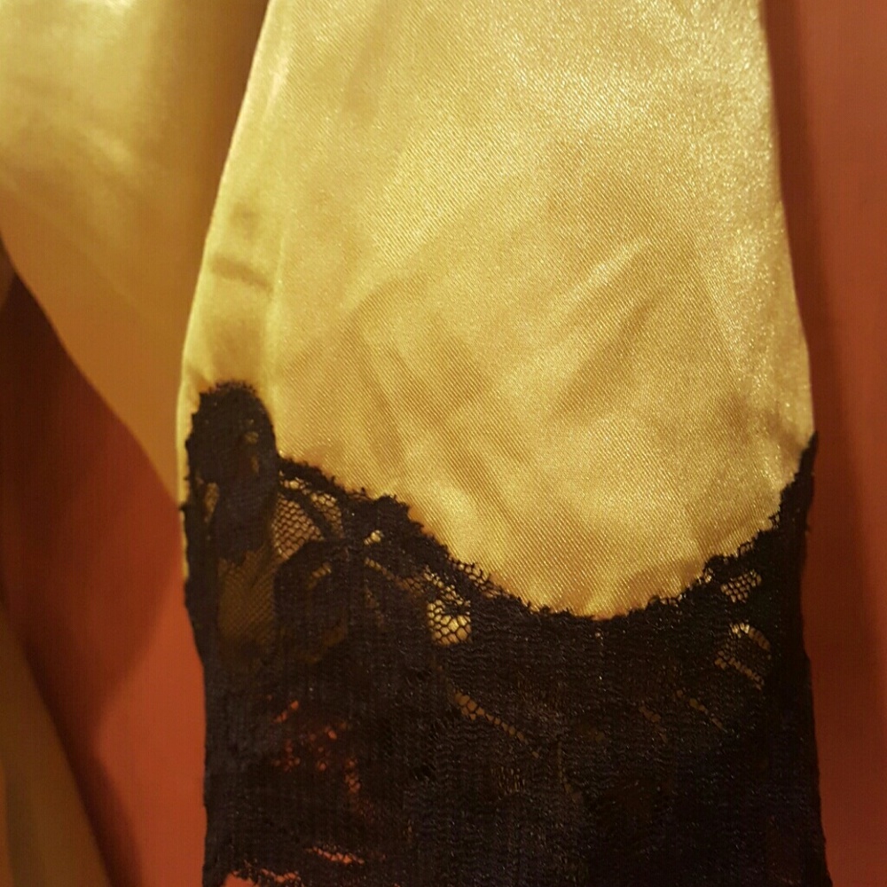 Lacy Frederick's Bathrobe