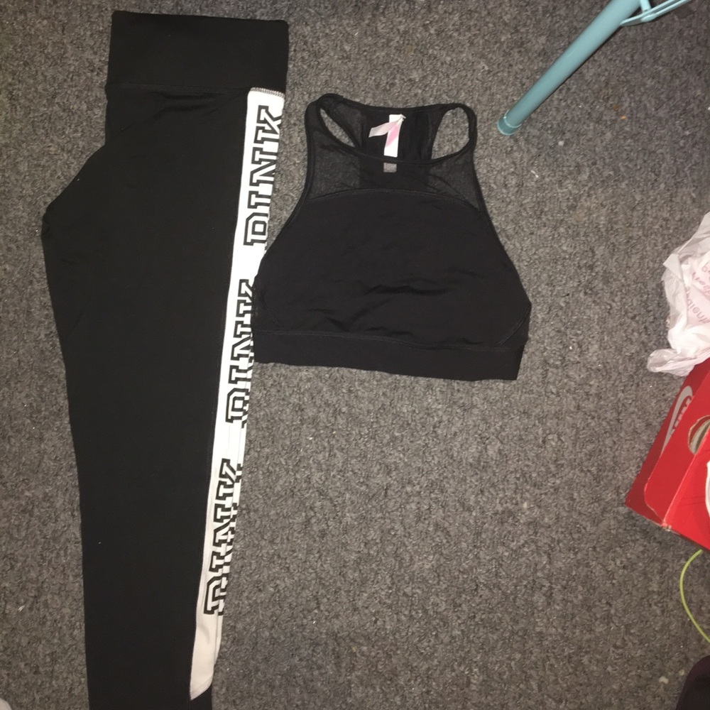 Victoria Secret legging and Braletts