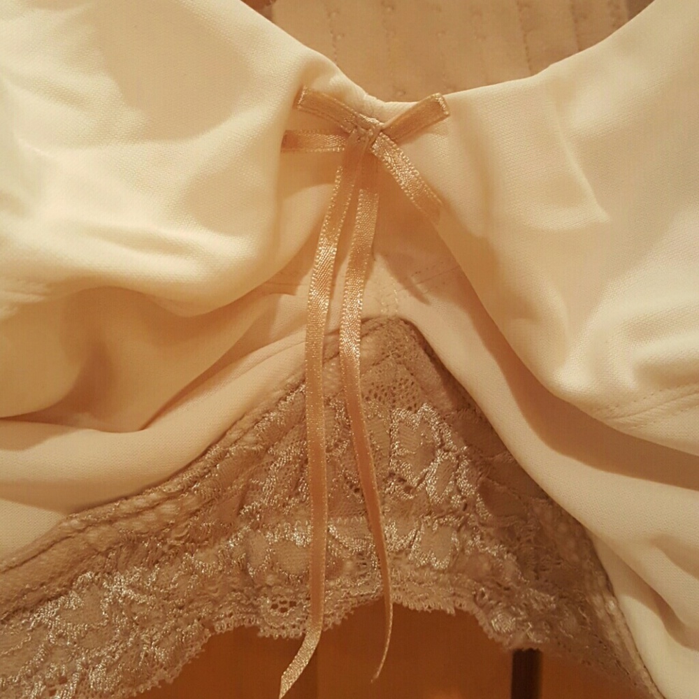 (2) Two Cake Nursing Bras