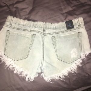 One teaspoon jean shorts!