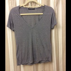 Brandy Melville t-shirt