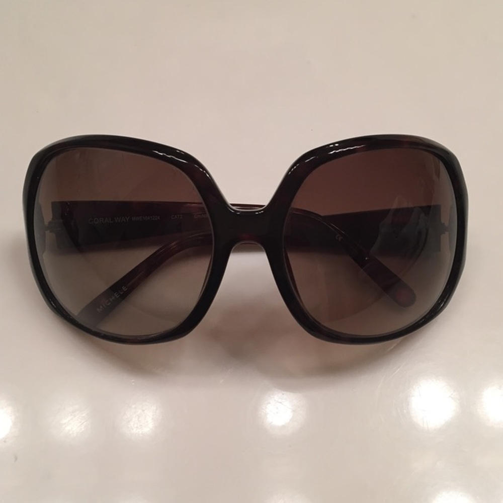 MICHELE Sunglasses 'Coral Way' | Dark Tortoise