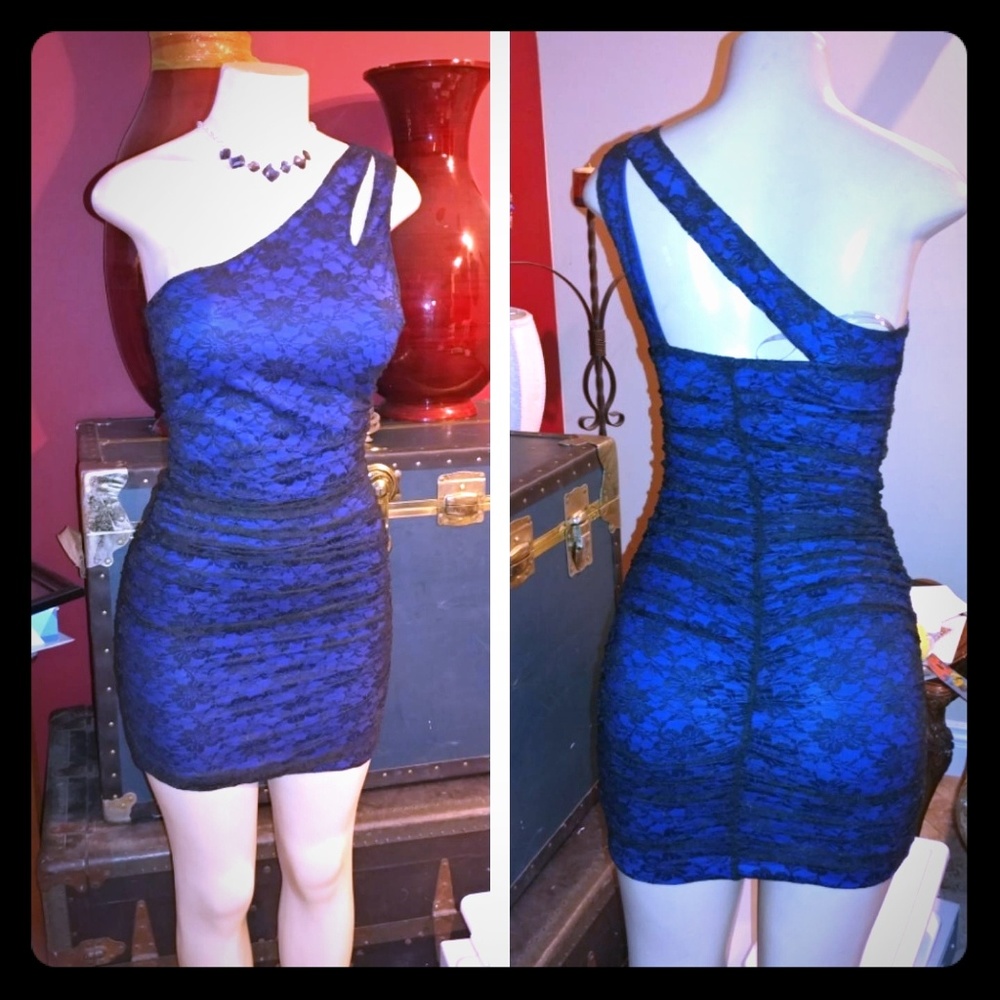 Ruched Lace Sexy Bodycon Dress
