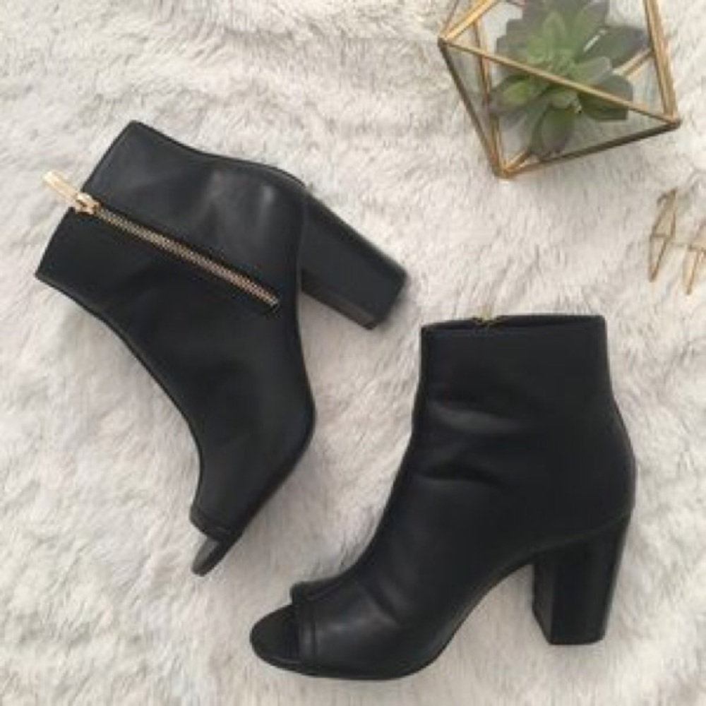 Cathy Jean Peep toe booties w/gold zipper