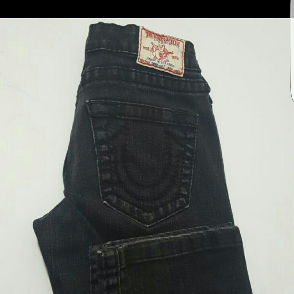 Size 28 True Religion skinny black jeans