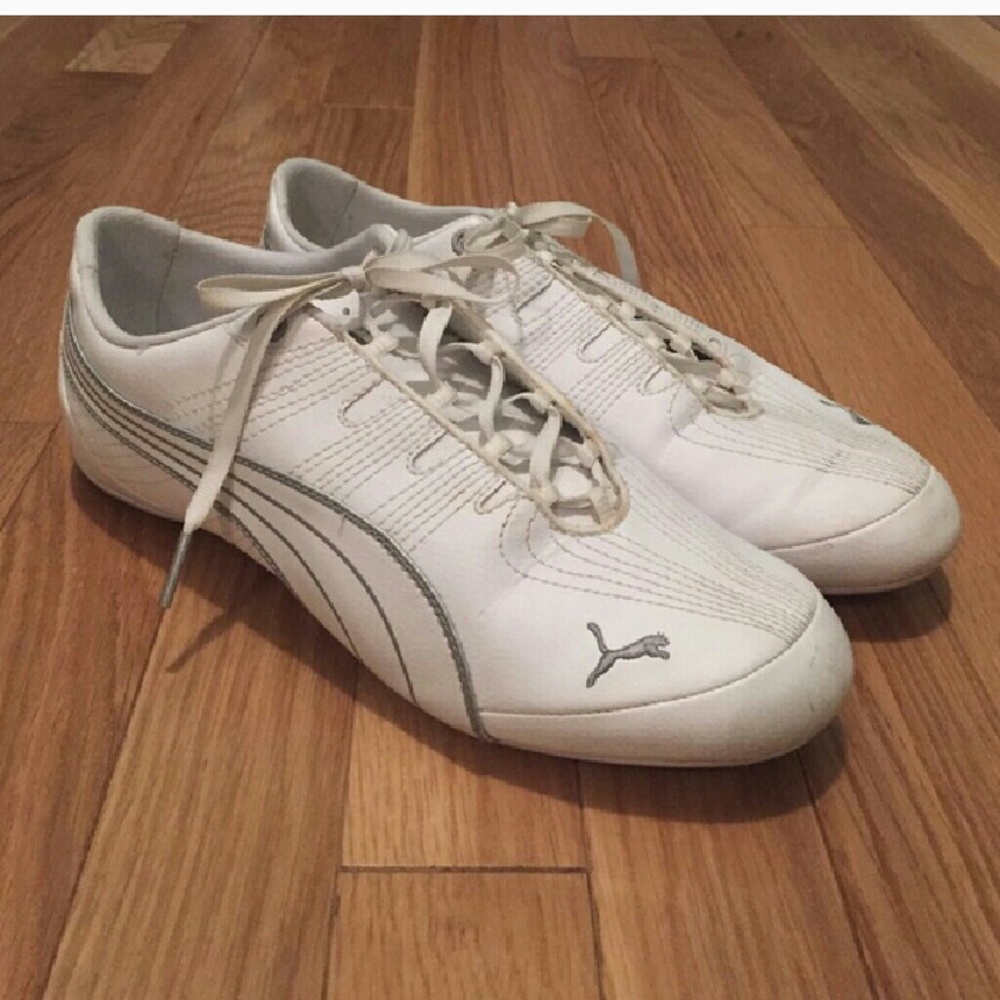 Women's Pumas