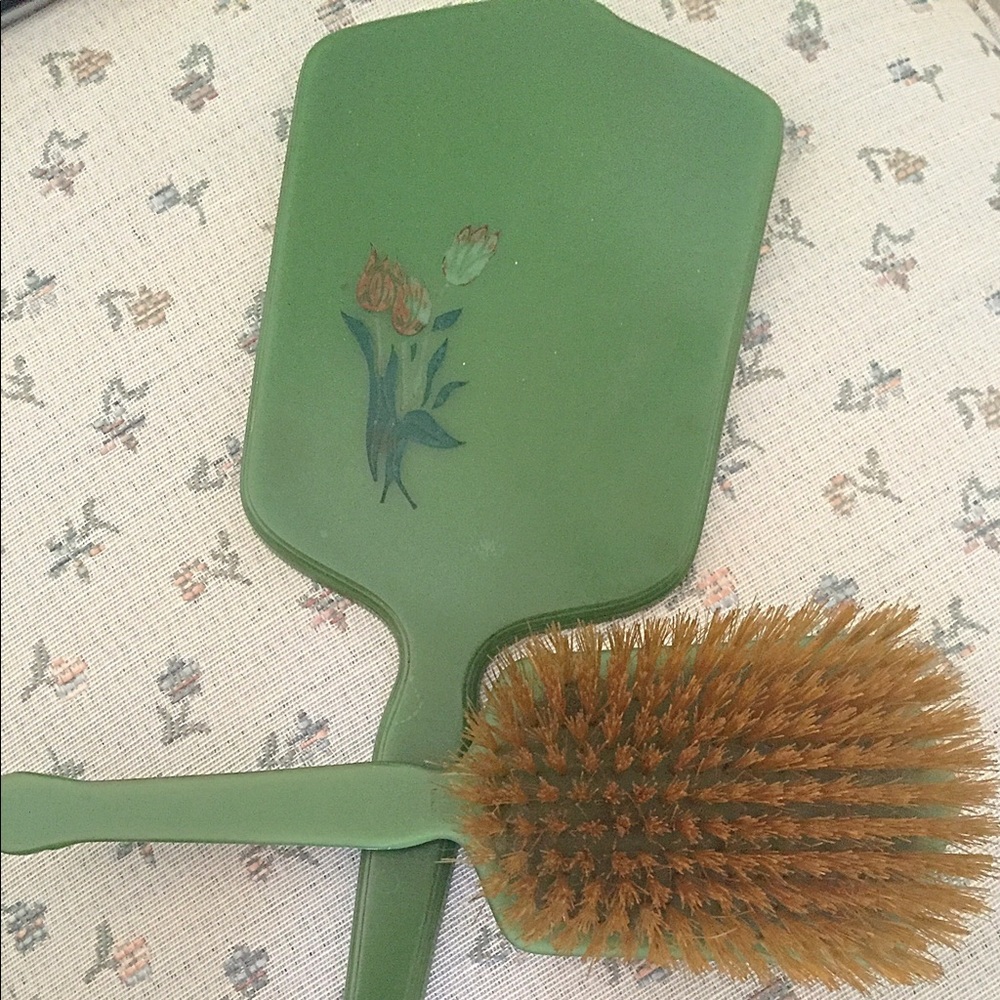 Vintage 1930s Lucite/plastic Green Vanity Set