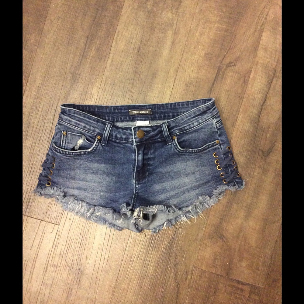 Billabong shorts