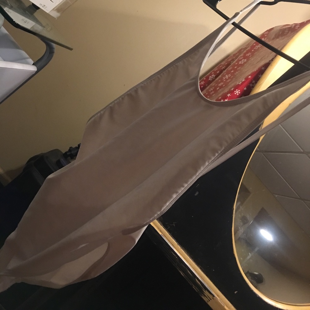 2 bodysuits never worn